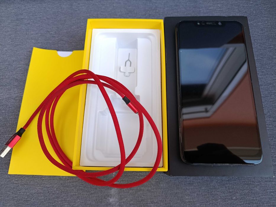 Smartphone Xiaomi Pocophone F1