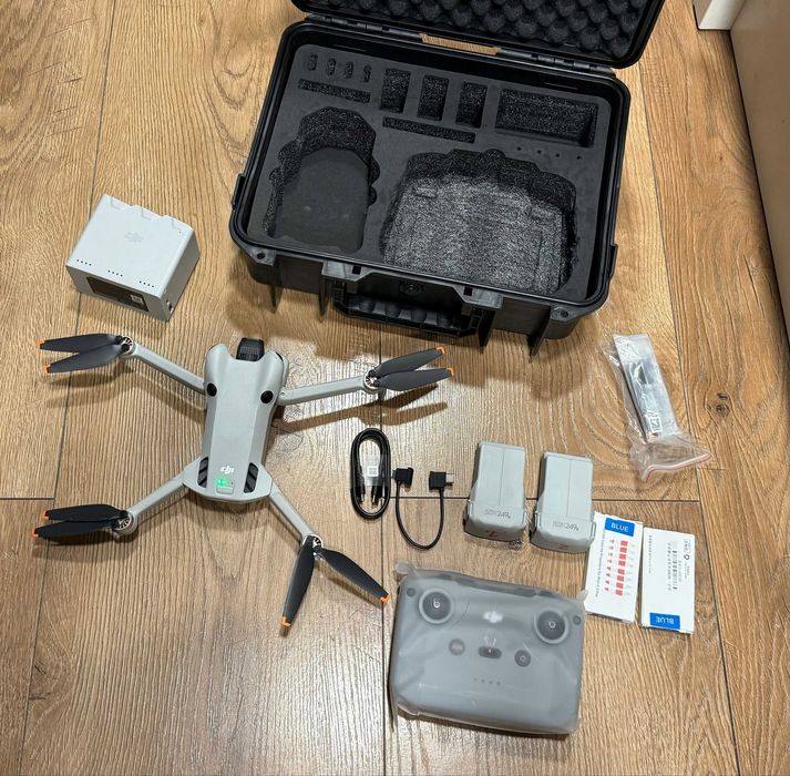 Nowy Dron Dji mini 4 pro Zestaw 3 baterie