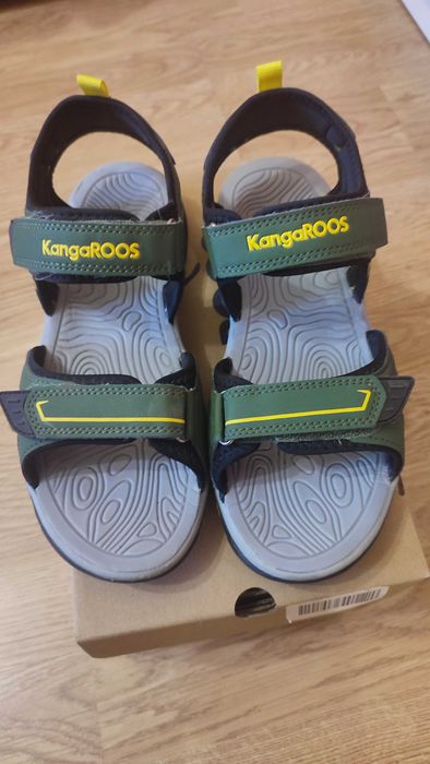 Сандалі босоніжки для хлопчика Kangaroo р.38 як нові