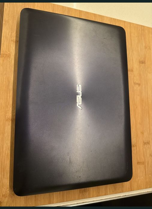 Portátil ASUS K556U i7
