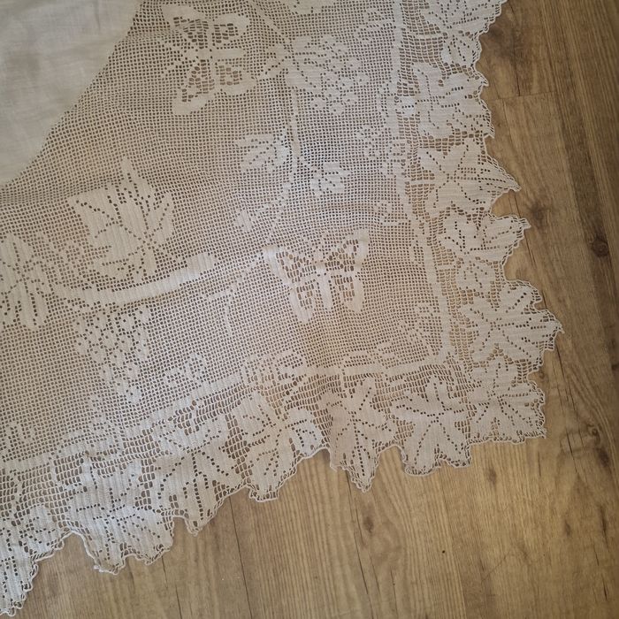 Toalha - bordado da Madeira