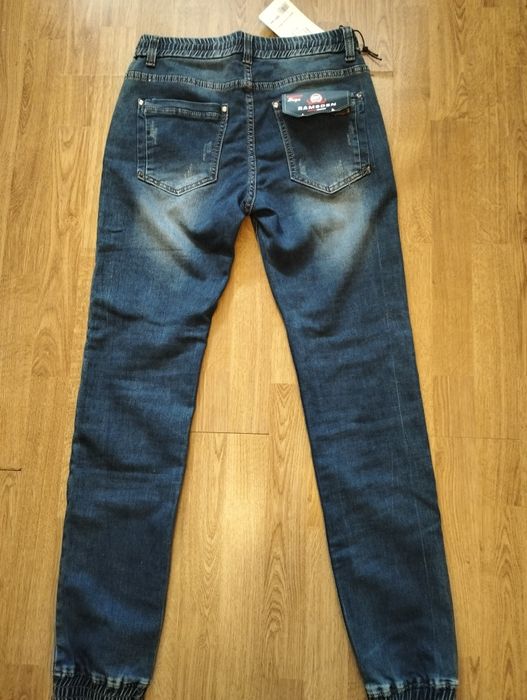 Джинси, джоггери нові