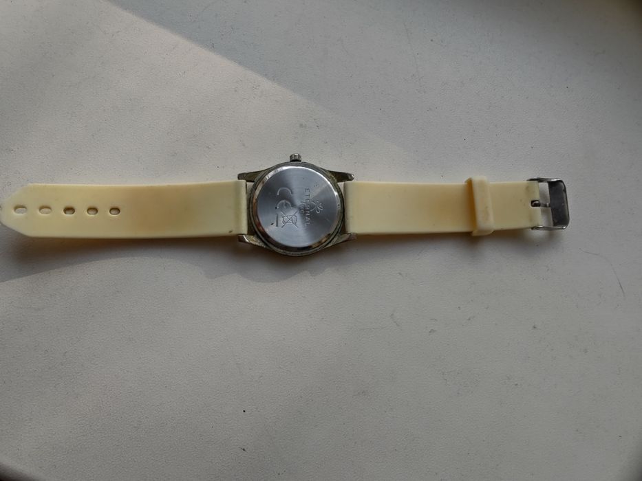 Жіночі часи Eternal Lowe