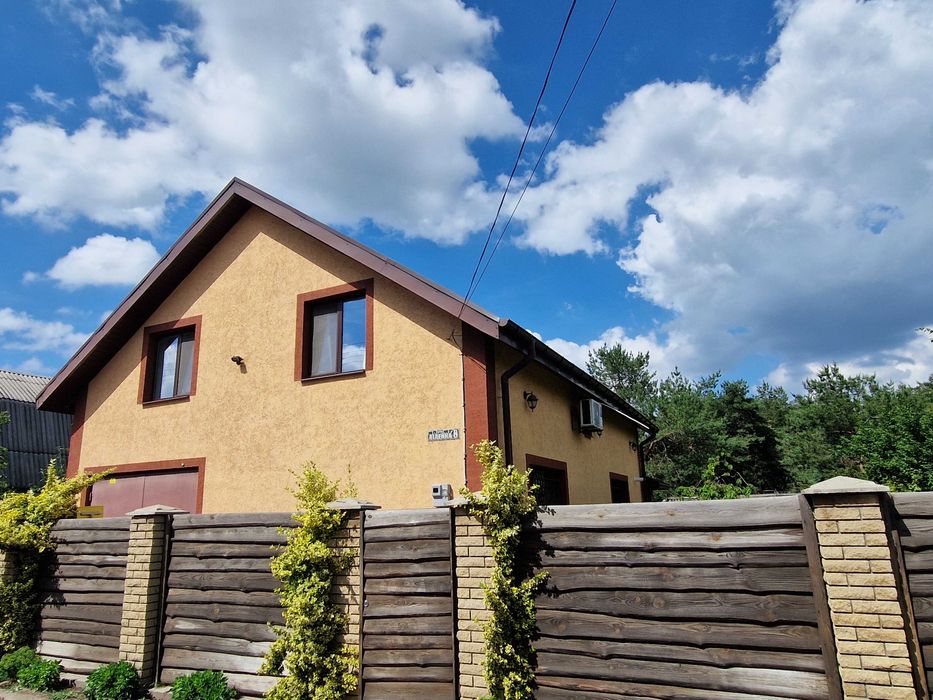 Продам будинок у Курилівці біля річки та лісу