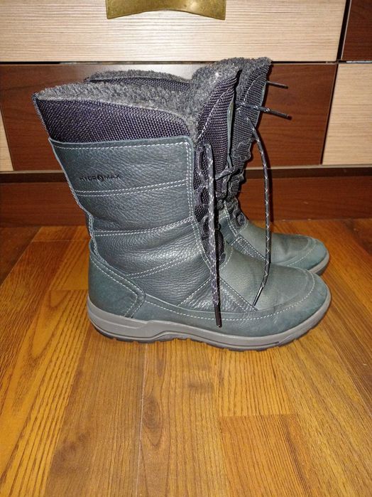 Зимові жіночі чоботи Ecco