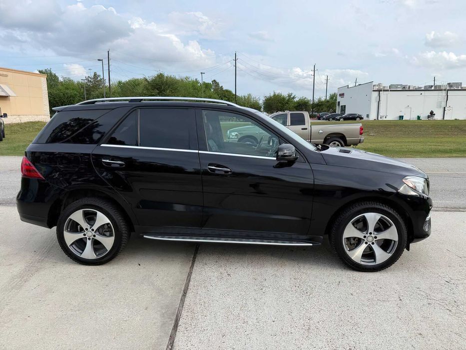 Mercedes-Benz GLE 300d 4MATIC      2016