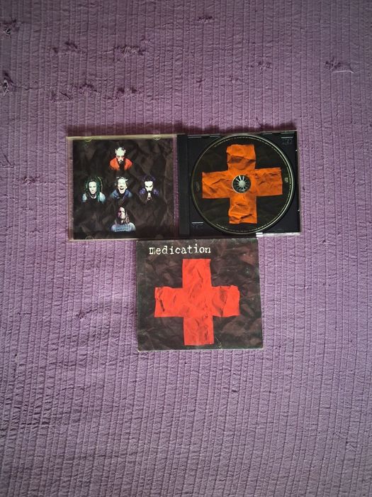 Medication EP homónimo