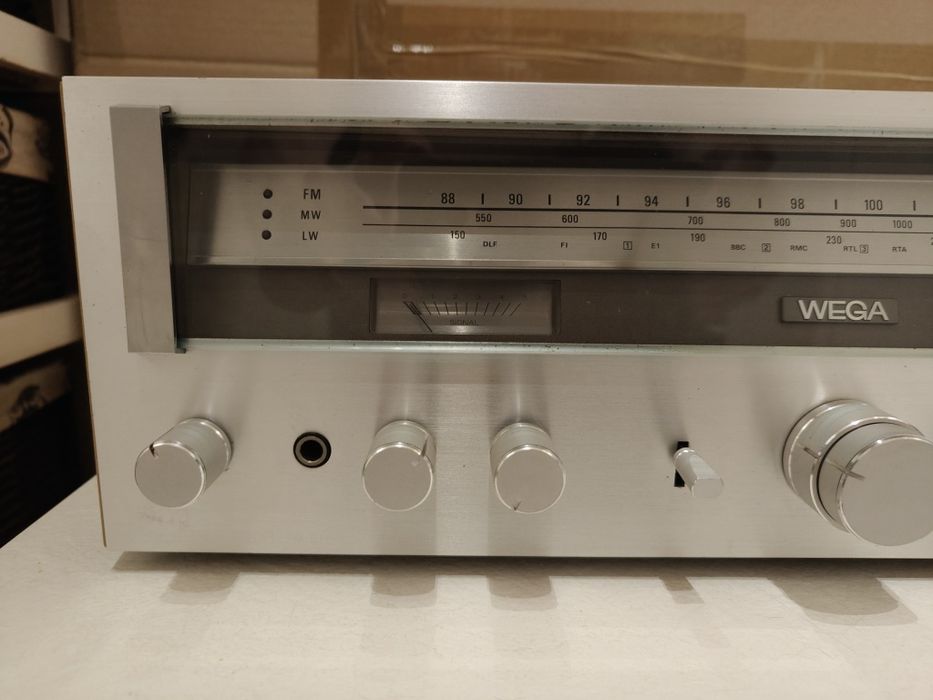 Amplituner Wega PC 230 D