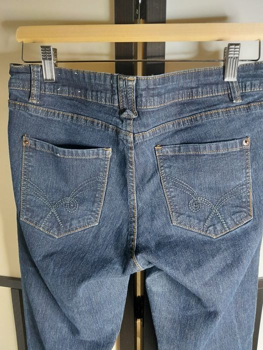 Spodnie jeansowe dla niskiej 40