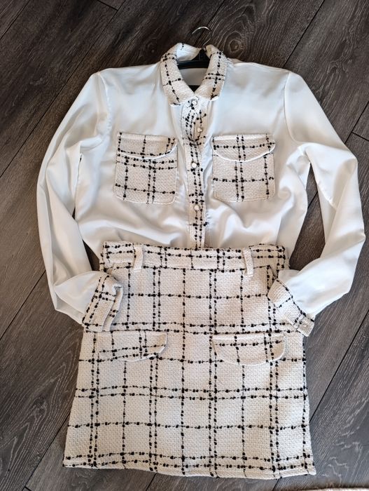 Стильний жіночий костюм