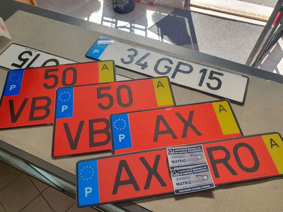 Novas matrículas chapa e acrilico