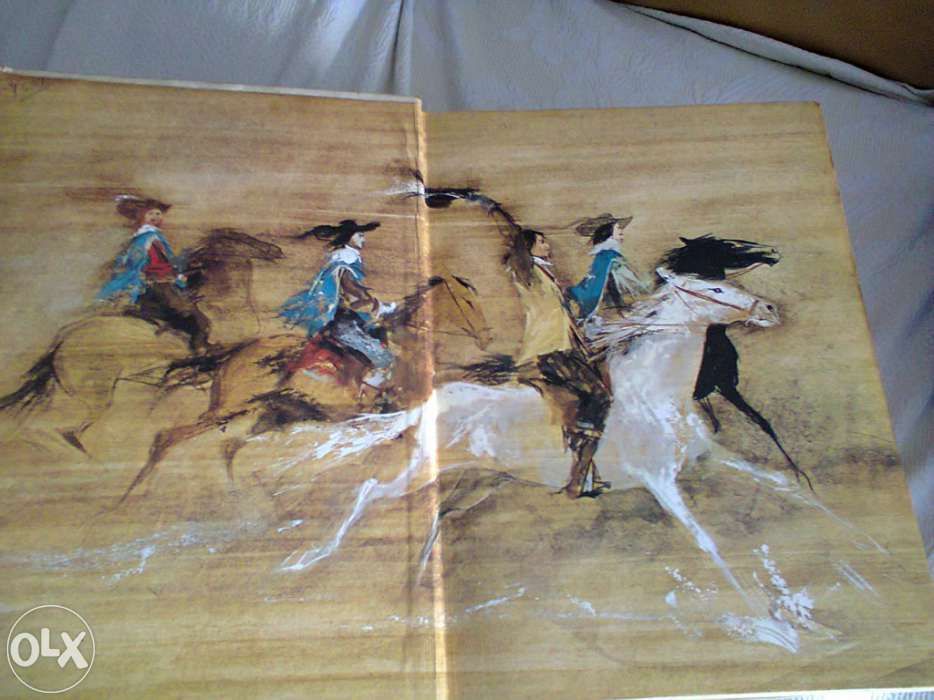 Livro "Os 3 mosqueteiros"
