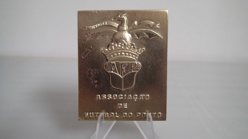 Placa em Bronze da Associação de Futebol do Porto