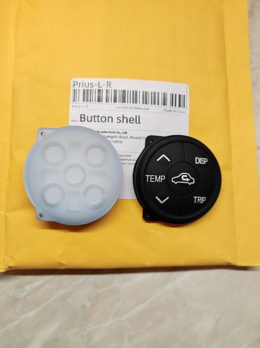 Кнопки на руль Toyota Prius Aqua новые