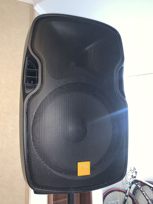 Maximum Acoustics Mobi.150A активная аккумуляторная акустика