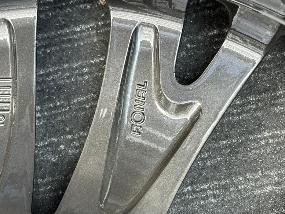 Диски R17 5/112 VW Passat B7 B8 Golf 6/7/8 Caddy Tiguan Touran Skoda