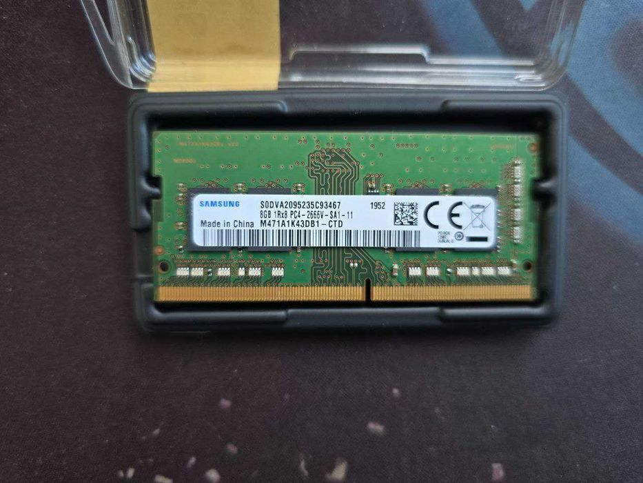 Оперативна пам'ять для ноутбука, 8 ГБ Samsung DDR4 SO-DIMM