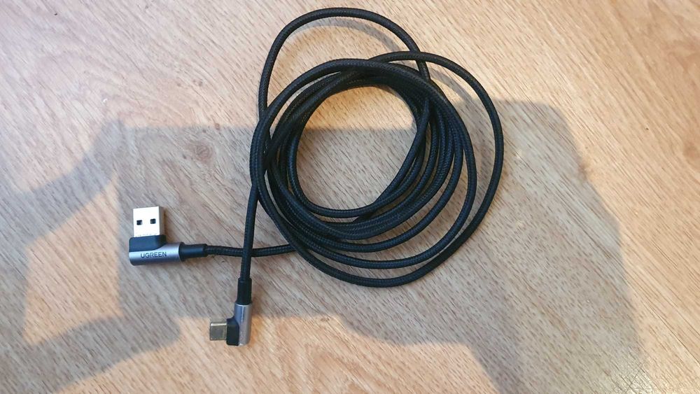 UGREEN Cabo 2 metros USB A Tipo C, Cabo USB C 90 Graus