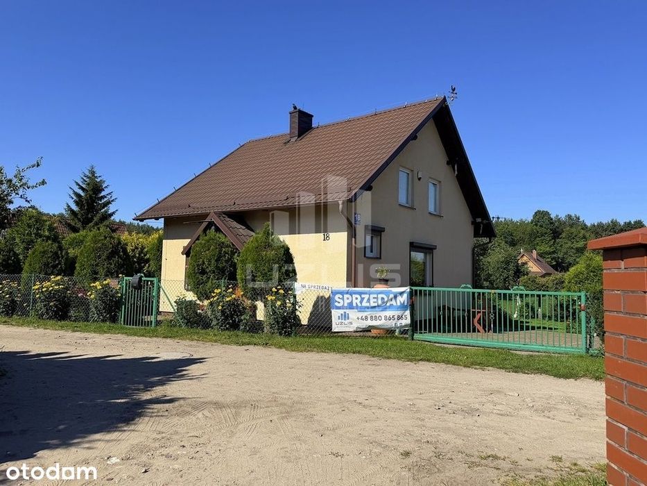 Dom tuż przy jeziorze, Bory Tucholskie