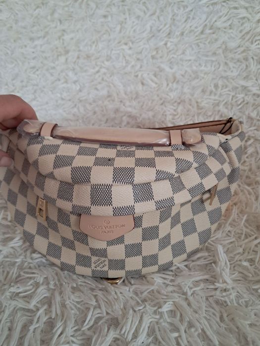 Torebka typu nerka,nowa