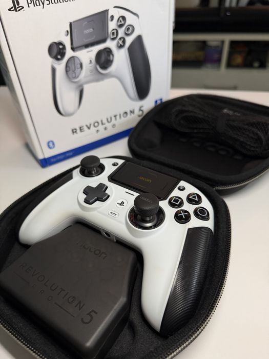Бездротовий геймпад Nacon Revolution 5 Pro White (PS5 / PS4 / PC)