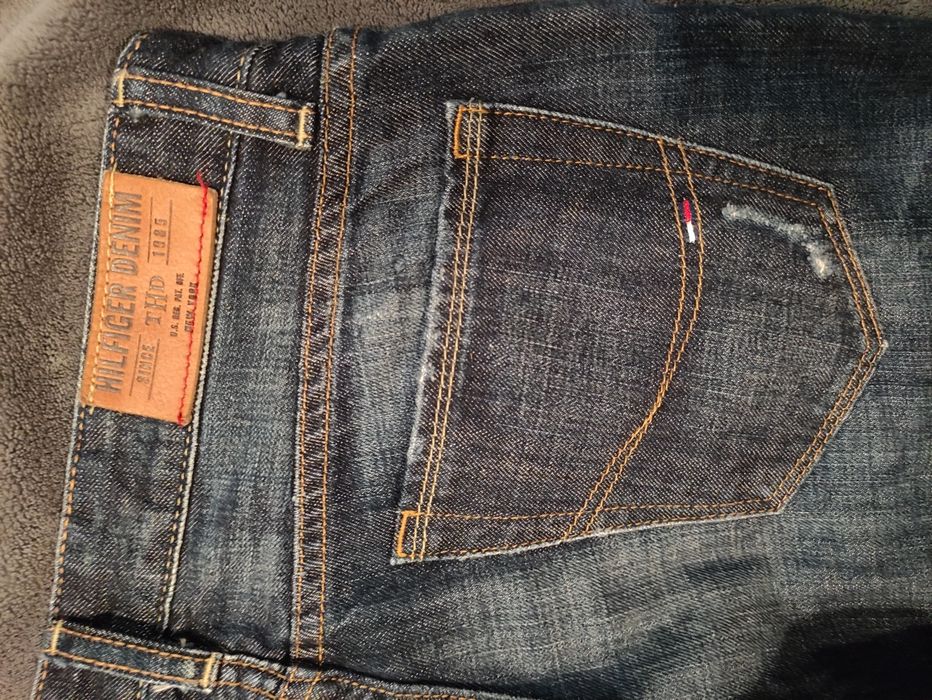 W28L32 Tommy Hilfiger (2 razy założone)spodnie damskieW28 L32