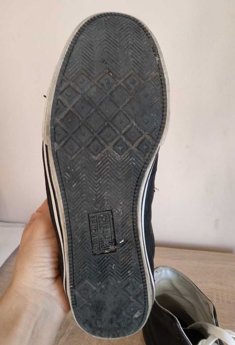 Skorzane wysokie converse 41