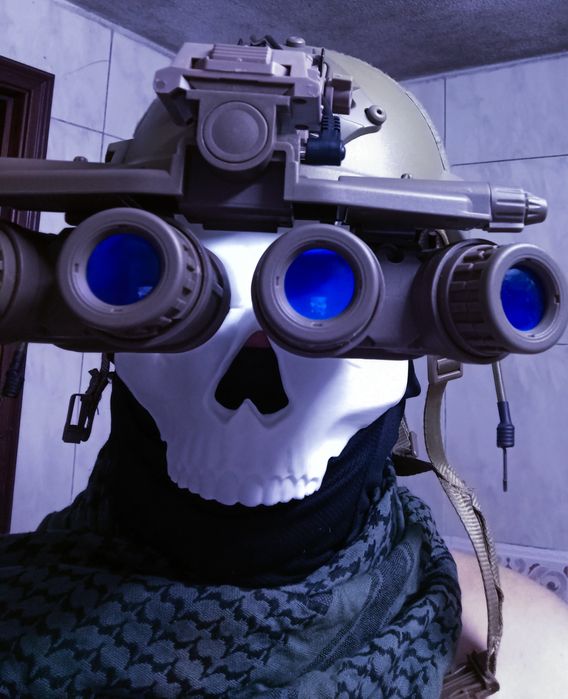 Airsoft visão noturna  e capacete