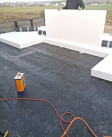 Dekarz, usługi dekarskie ,dachy, papa,styropapa,rynny. Gwarancja