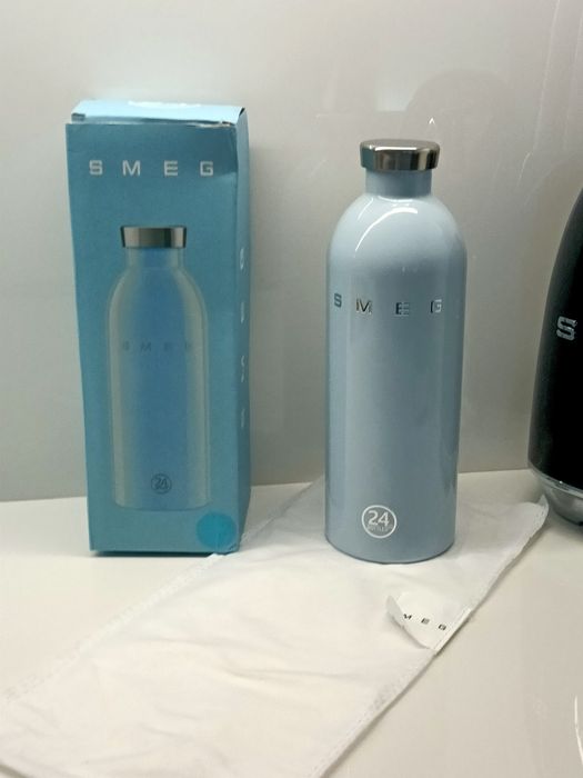 Garrafa térmica Smeg 1 litro