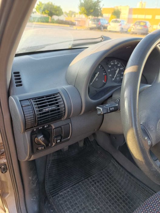 Opel Corsa 1.5TD Sport c/direção assistida — photo 3