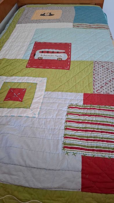 Colcha Patchwork e Candeeiro teto (maravilhoso conjunto) com oferta
