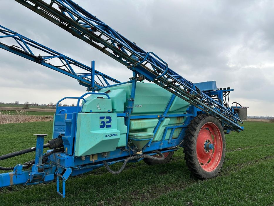 Opryskiwacz berthoud 3200l