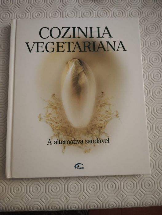 Livros Cozinha Vegetariana E Livro Remédios Caseiros Novos