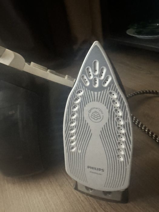 Продам праску Philips