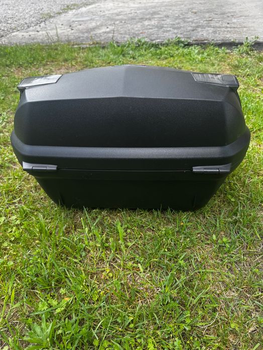 Kufer centralny givi blade monolock 47