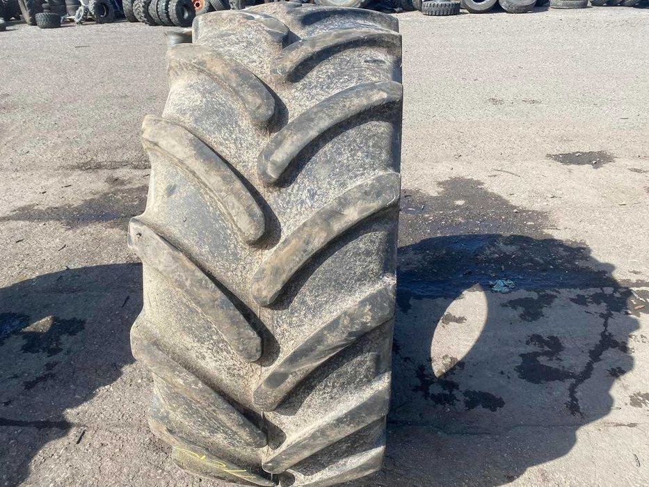 Opona używana 540/65r28 Firesone Maxi Traction 80 Radial 65% Bieżnika