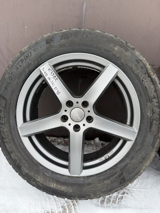Komplet kół zimowych 5x108 Ford Volvo 225/60/18 Michelin