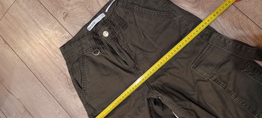 Spodnie bojówki Bershka roz 32
