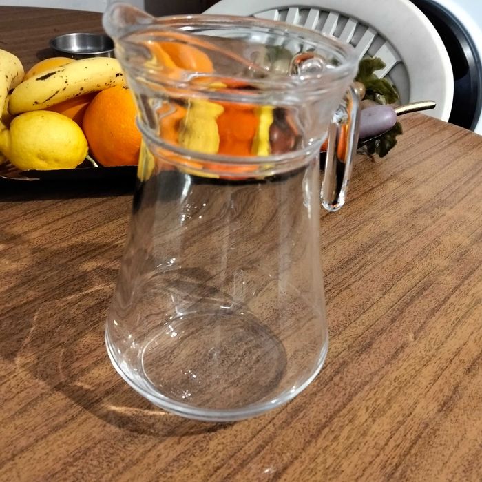 Jarra 1L. Para sumos, água, vinho ou leite