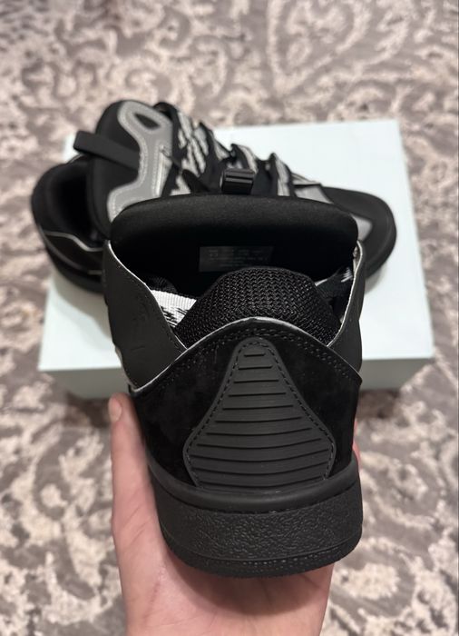 Кросівки.  Lanvin