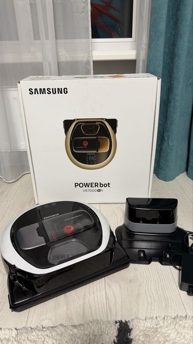Робот пилосос samsung vr7000