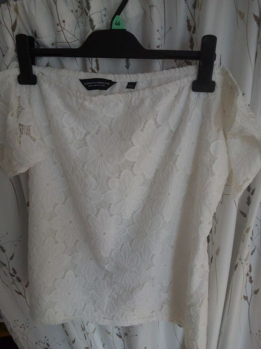 biała bluzka hiszpanka dorothy perkins 46 koronka