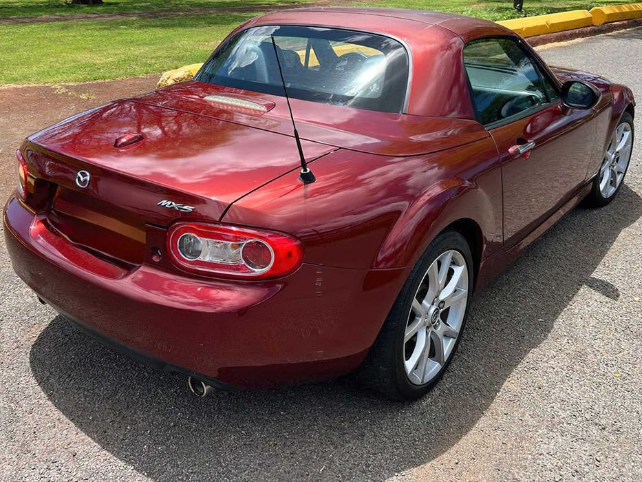 Mazda MX-5 Miata Grand Touring      2013