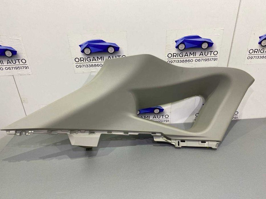 Обшивка багажника верхня Toyota Venza Тойота Венза 2021 2022 2023 2024 2025 2026