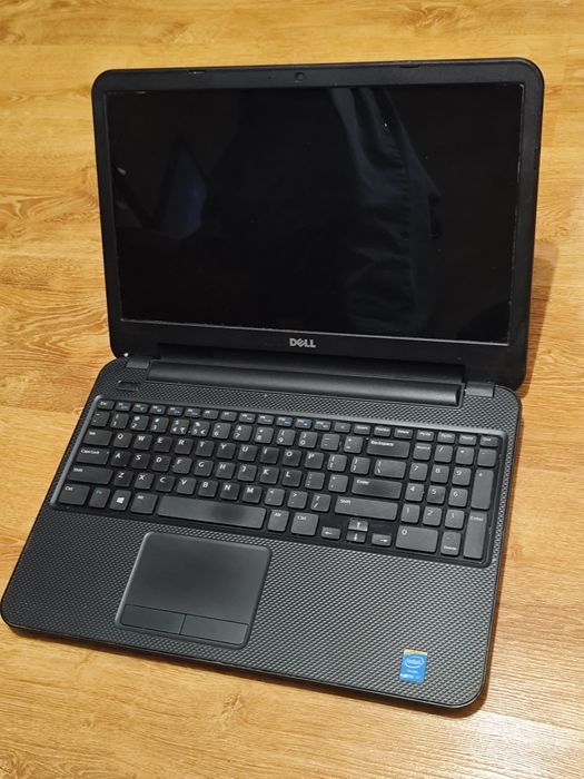 Laptop Dell Inspiron 15 3537 windows 8.1 uszkodozny