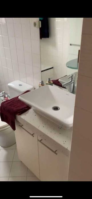 Casa de banho completa, movel de lavatorio, pedra, loica, espelho...