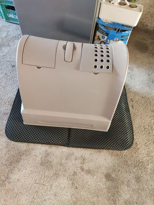 Wc para gatos com porta