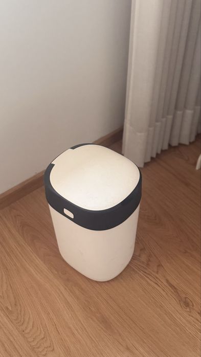 Caixote do lixo para fraldas