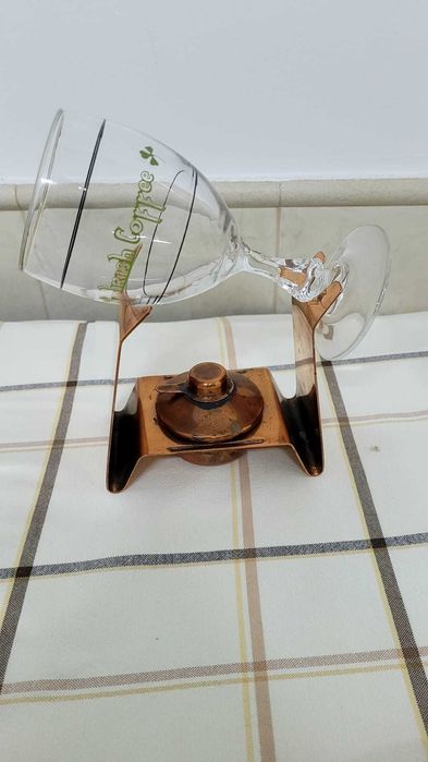 Copos Irish Coffee com lamparina